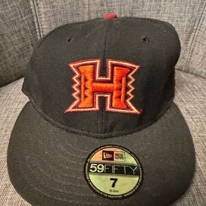 New Era Black Fitted Cap with Orange-Red 'H' Patch "UH" Size 7